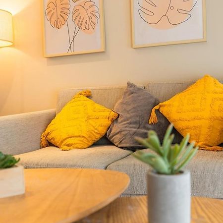 Duplex Confortable En Centre Avec 2 Chambres Châlons-en-Champagne Buitenkant foto