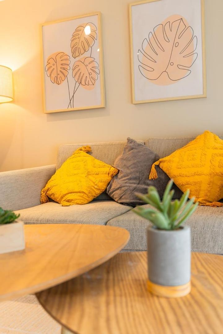 Duplex Confortable En Centre Avec 2 Chambres Châlons-en-Champagne Buitenkant foto
