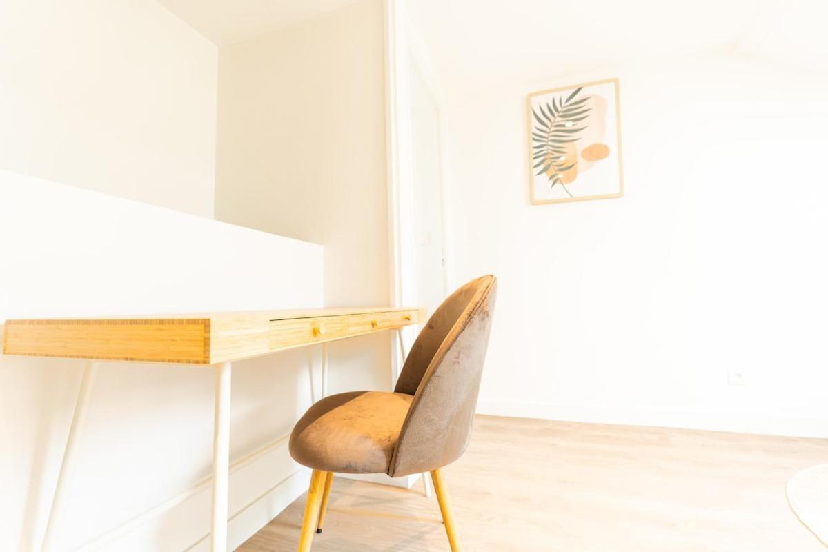 Duplex Confortable En Centre Avec 2 Chambres Châlons-en-Champagne Buitenkant foto